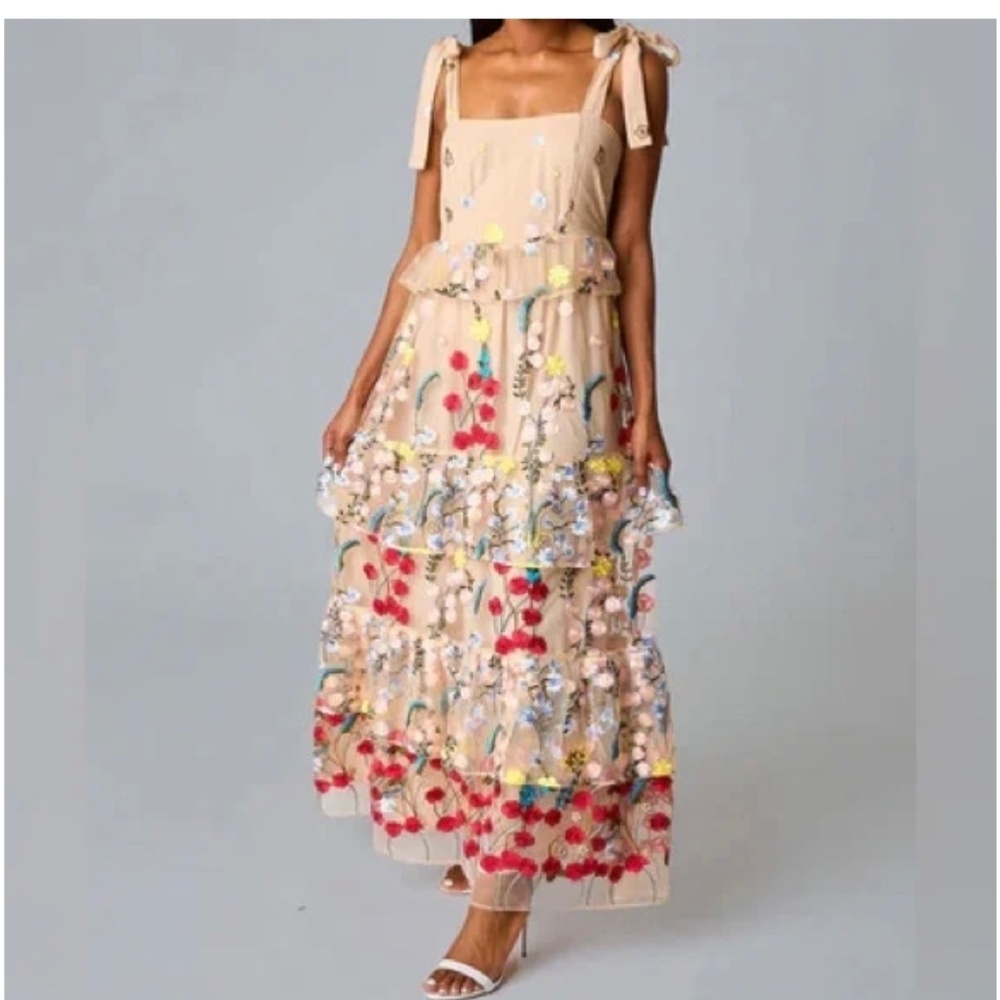 Buddy Love EDIE Tie-Shoulder Maxi Dress